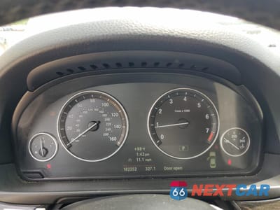 Zdjęcie 9 z 12 samochodu: 2011 BMW 535 XI VIN:WBAFU7C55BC876270 - miniatura