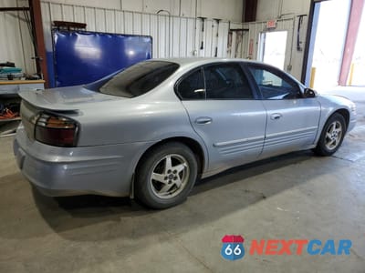 Trzecie zdjęcie samochodu z tyłu: 2004 PONTIAC BONNEVILLE SE VIN:1G2HX52K84U176761 - miniatura