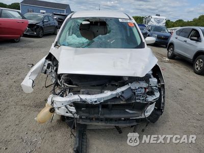 Piąte zdjęcie samochodu w środku: 2017 FORD ESCAPE SE VIN:1FMCU9G91HUB70796 - miniatura