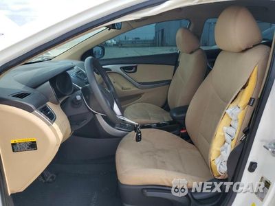 Zdjęcie 7 z 12 samochodu: 2013 HYUNDAI ELANTRA GLS VIN:5NPDH4AE5DH373247 - miniatura