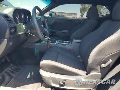Zdjęcie 7 z 12 samochodu: 2010 DODGE CHALLENGER SE VIN:2B3CJ4DV9AH322478 - miniatura