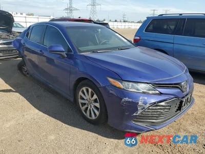 Czwarte zdjęcie samochodu z boku: 2018 TOYOTA CAMRY VIN:4T1B11HKXJU581711 - miniatura
