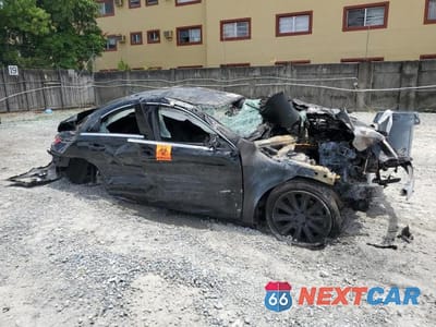 Czwarte zdjęcie samochodu z boku: 2019 MERCEDES-BENZ CLA 250 VIN:WDDSJ4EB0KN742966 - miniatura