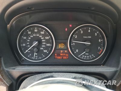 Zdjęcie 9 z 12 samochodu: 2011 BMW 328 XI SULEV VIN:WBAPK5G56BNN25980 - miniatura