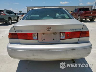 Zdjęcie 6 z 12 samochodu: 2001 TOYOTA CAMRY CE VIN:4T1BG22K61U079209 - miniatura