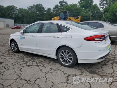 Drugie zdjęcie samochodu z przodu: 2017 FORD FUSION SE HYBRID VIN:3FA6P0LUXHR400721 - miniatura