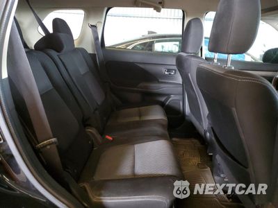 Zdjęcie 10 z 12 samochodu: 2018 MITSUBISHI OUTLANDER ES VIN:JA4AD2A34JJ003048 - miniatura