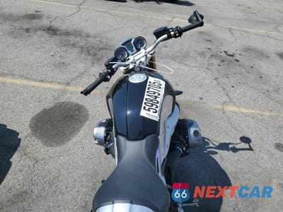 Zdjęcie 6 z 9 samochodu: 2016 BMW R NINE T VIN:WB10A1604GZ676206 - miniatura
