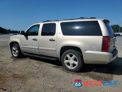 Drugie zdjęcie samochodu z przodu: 2007 CHEVROLET SUBURBAN C1500 VIN:3GNFC16JX7G206866 - miniatura