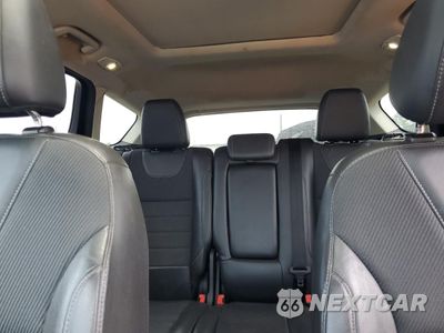 Zdjęcie 10 z 16 samochodu: 2016 FORD ESCAPE SE VIN:1FMCU9GX4GUC33595 - miniatura