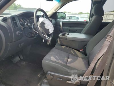Zdjęcie 7 z 14 samochodu: 2013 CHEVROLET SILVERADO K1500 LT VIN:1GCRKSE70DZ139582 - miniatura