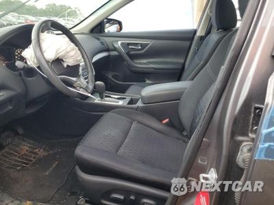 Zdjęcie 7 z 12 samochodu: 2017 NISSAN ALTIMA 2.5 VIN:1N4AL3AP1HC112735 - miniatura