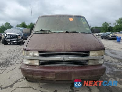 Piąte zdjęcie samochodu w środku: 2003 CHEVROLET ASTRO VIN:1GNEL19XX3B148529 - miniatura