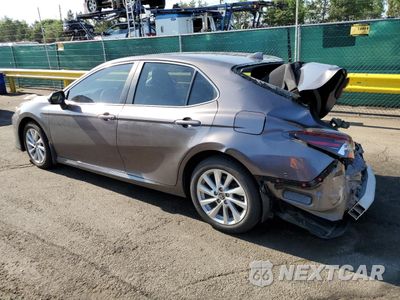 Drugie zdjęcie samochodu z przodu: 2021 TOYOTA CAMRY LE VIN:4T1C11AK5MU413543 - miniatura