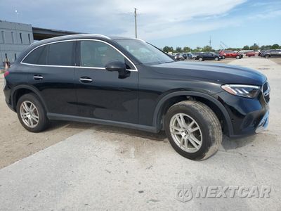 Czwarte zdjęcie samochodu z boku: 2023 MERCEDES-BENZ GLC 300 VIN:W1NKM4GB9PU017077 - miniatura