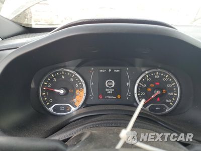 Zdjęcie 9 z 15 samochodu: 2018 JEEP RENEGADE LATITUDE VIN:ZACCJABB3JPG67316 - miniatura