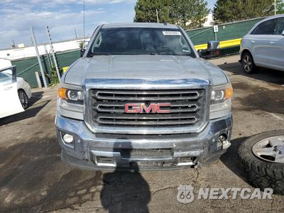 Piąte zdjęcie samochodu w środku: 2015 GMC SIERRA K2500 SLT VIN:1GT12ZE88FF104758 - miniatura
