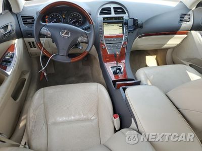 Zdjęcie 8 z 13 samochodu: 2012 LEXUS ES 350 VIN:JTHBK1EG3C2499740 - miniatura