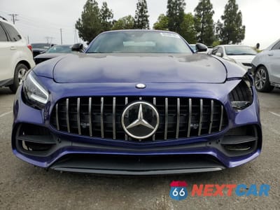 Piąte zdjęcie samochodu w środku: 2020 MERCEDES-BENZ AMG GT VIN:WDDYK7HA3LA027426 - miniatura