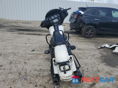 Czwarte zdjęcie samochodu z boku: 2018 HARLEY-DAVIDSON FLHXS STREET GLIDE SPECIAL VIN:1HD1KRC19JB629994 - miniatura