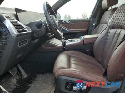 Zdjęcie 7 z 15 samochodu: 2024 BMW X7 XDRIVE40I VIN:5UX23EM00R9S72496 - miniatura