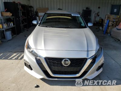 Piąte zdjęcie samochodu w środku: 2021 NISSAN ALTIMA S VIN:1N4BL4BV4MN352979 - miniatura