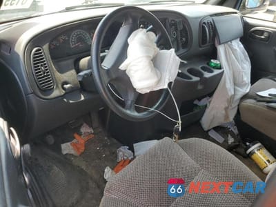 Zdjęcie 8 z 13 samochodu: 2003 DODGE RAM VAN 2500 VAN VIN:2D7JB21Y93K514453 - miniatura