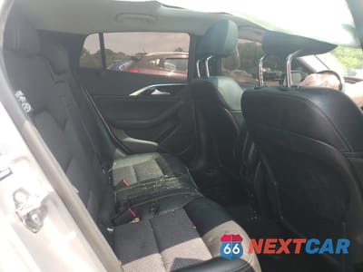 Zdjęcie 10 z 13 samochodu: 2019 INFINITI QX30 LUXE VIN:SJKCH5CR3KA009217 - miniatura