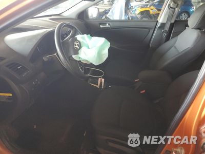 Zdjęcie 7 z 12 samochodu: 2015 HYUNDAI ACCENT GLS VIN:KMHCU5AE5FU217680 - miniatura