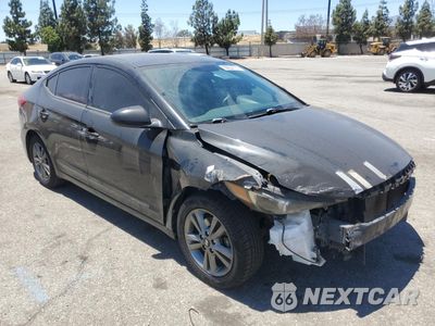 Czwarte zdjęcie samochodu z boku: 2017 HYUNDAI ELANTRA SE VIN:5NPD84LF0HH066242 - miniatura