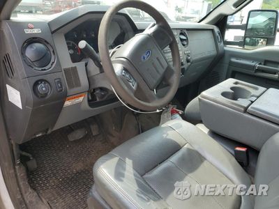 Zdjęcie 8 z 12 samochodu: 2014 FORD F550 SUPER DUTY VIN:1FDUF5HT7EEA55739 - miniatura