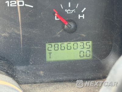 Zdjęcie 8 z 10 samochodu: 2006 FORD F150 VIN:1FTPF12506NA52882 - miniatura