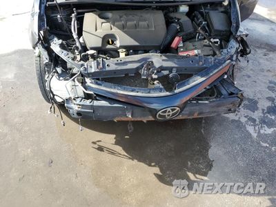 Zdjęcie 11 z 15 samochodu: 2018 TOYOTA COROLLA L VIN:2T1BURHE0JC043777 - miniatura