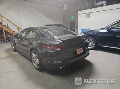 Trzecie zdjęcie samochodu z tyłu: 2018 PORSCHE PANAMERA 4 VIN:WPA0AA2A73JL10427 - miniatura