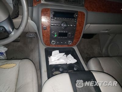 Zdjęcie 8 z 12 samochodu: 2007 CHEVROLET TAHOE K1500 VIN:1GNFK13067J342795 - miniatura