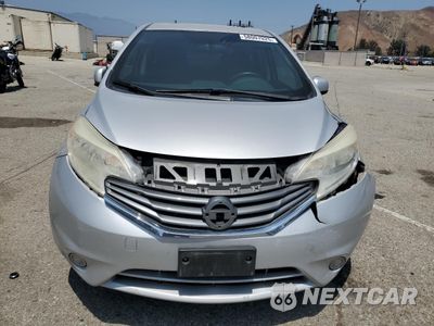 Piąte zdjęcie samochodu w środku: 2014 NISSAN VERSA NOTE S VIN:3N1CE2CP5EL353642 - miniatura