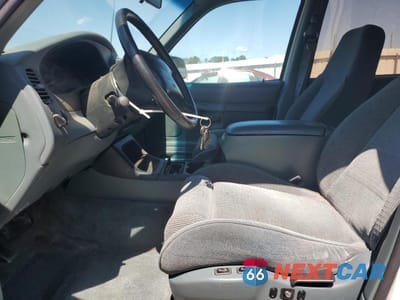 Zdjęcie 7 z 15 samochodu: 1996 FORD EXPLORER VIN:1FMDU34X1TUB84064 - miniatura