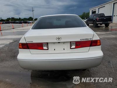 Zdjęcie 6 z 12 samochodu: 2001 TOYOTA CAMRY LE VIN:JT2BG28K810549400 - miniatura