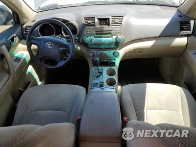 Zdjęcie 8 z 14 samochodu: 2008 TOYOTA HIGHLANDER VIN:JTEDS41A682006018 - miniatura