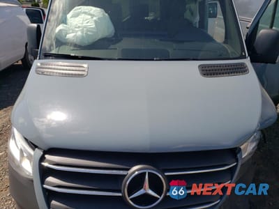 Zdjęcie 12 z 14 samochodu: 2024 MERCEDES-BENZ SPRINTER 2500 VIN:W1W4NBHY1RP662364 - miniatura