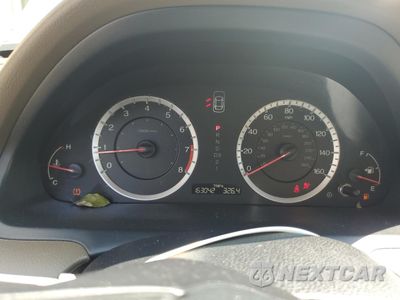Zdjęcie 9 z 14 samochodu: 2010 HONDA ACCORD LXP VIN:1HGCP2F45AA049495 - miniatura