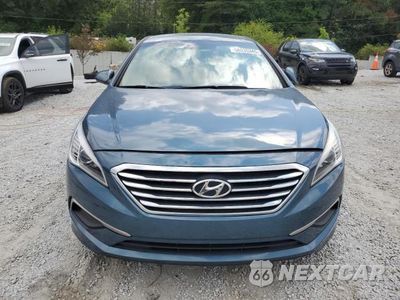 Piąte zdjęcie samochodu w środku: 2017 HYUNDAI SONATA SE VIN:5NPE24AF7HH540034 - miniatura