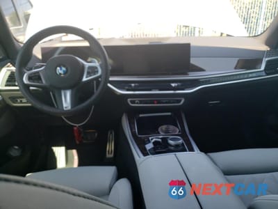 Zdjęcie 8 z 13 samochodu: 2025 BMW X5 SDRIVE 40I VIN:5UX13EU06S9W38320 - miniatura