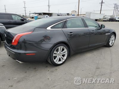 Trzecie zdjęcie samochodu z tyłu: 2011 JAGUAR XJL VIN:SAJWA2GB6BLV13752 - miniatura