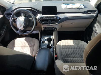 Zdjęcie 8 z 14 samochodu: 2021 FORD ESCAPE SE VIN:1FMCU9BZ1MUA22679 - miniatura