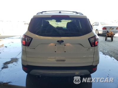 Zdjęcie 6 z 14 samochodu: 2018 FORD ESCAPE SE VIN:1FMCU0GD7JUD07908 - miniatura