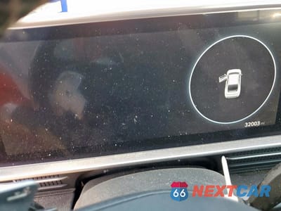 Zdjęcie 9 z 12 samochodu: 2023 HYUNDAI IONIQ 6 SEL VIN:KMHM34AA8PA046649 - miniatura