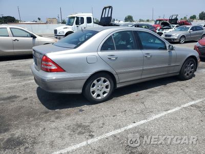 Trzecie zdjęcie samochodu z tyłu: 2005 MERCEDES-BENZ C 320 VIN:WDBRF64J35F581699 - miniatura