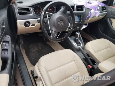 Zdjęcie 8 z 13 samochodu: 2013 VOLKSWAGEN JETTA SE VIN:3VWDX7AJXDM359966 - miniatura