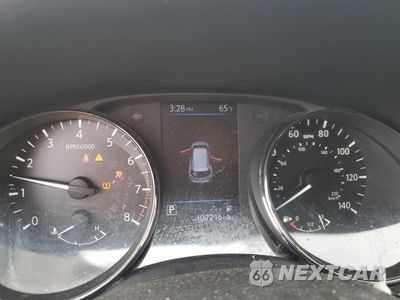 Zdjęcie 9 z 15 samochodu: 2018 NISSAN ROGUE S VIN:JN8AT2MV1JW320279 - miniatura